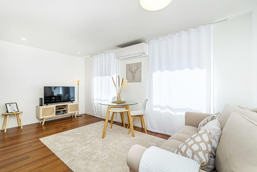 Bombarda Apartments VII By Innkeeper ปอร์โต ภายนอก รูปภาพ